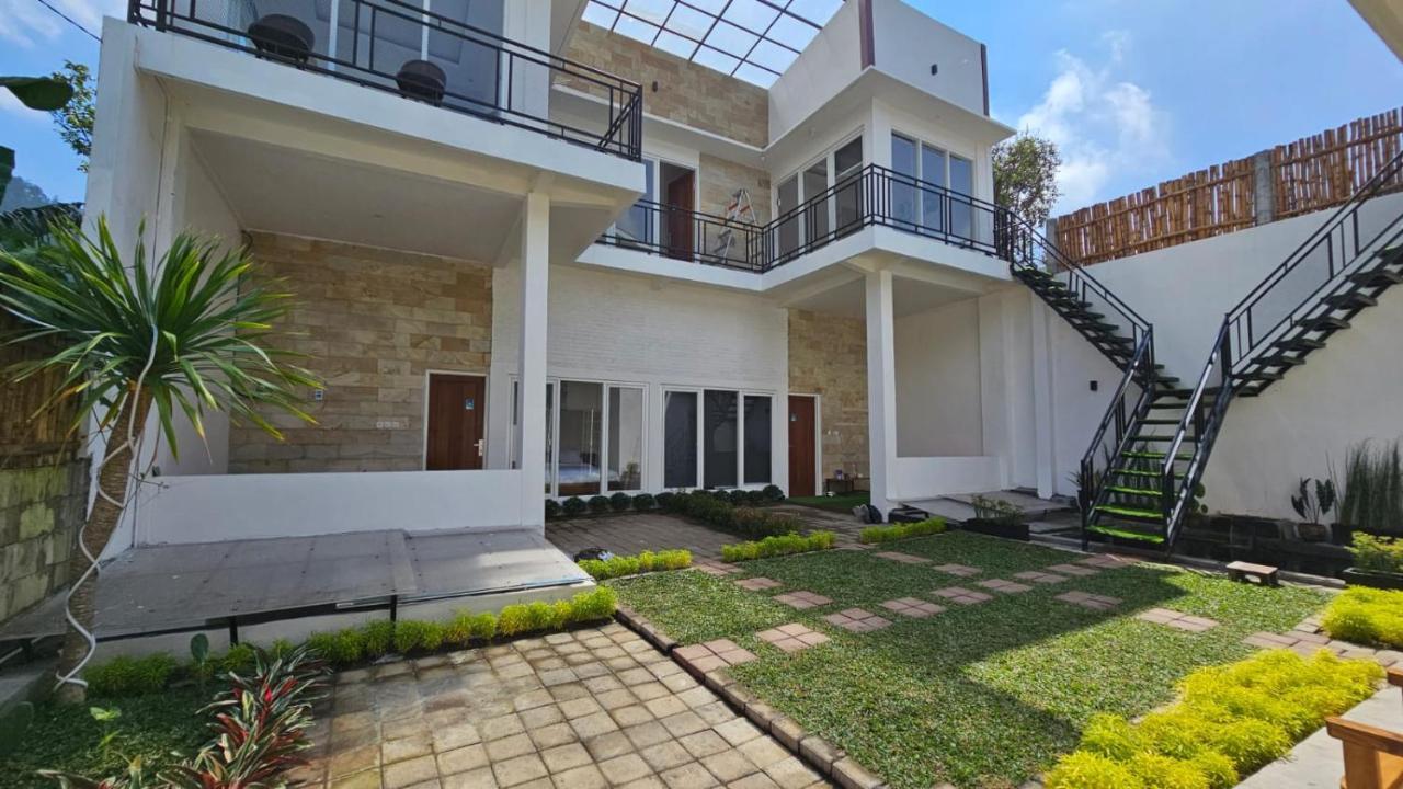 Cahaya 1 Guest House Songgoriti Esterno foto